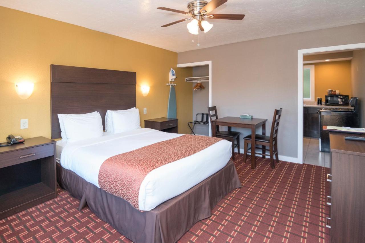 Capitol Hill Motel Портленд Экстерьер фото